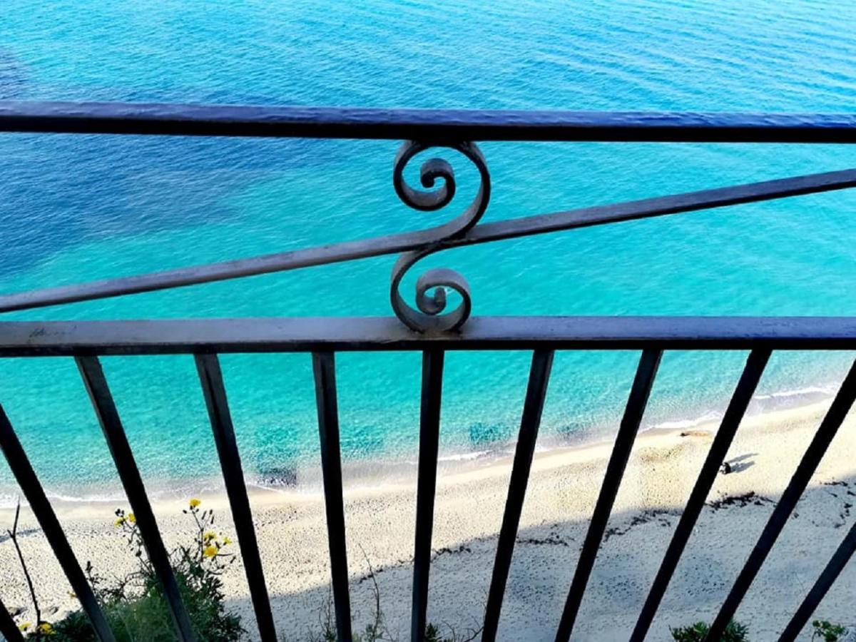 كابو فاتيكانو Ninfa Sul Mare Apartments 50 M E T R I Dal Mare Parcheggio Gratuito Custodito المظهر الخارجي الصورة